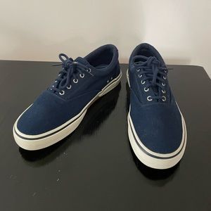 Navy blue sperry